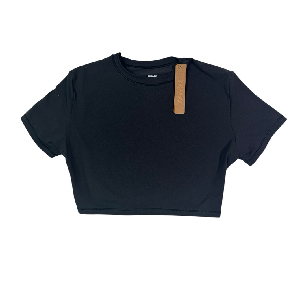 SKIMS Black Stretch Cropped Tee – Size XS (NWT)